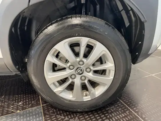 TOYOTA YARIS CROSS I - voiture d'occasion - Photo 24