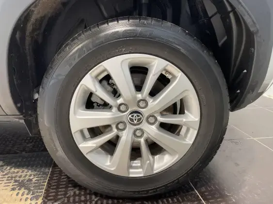 TOYOTA YARIS CROSS I - voiture d'occasion - Photo 24