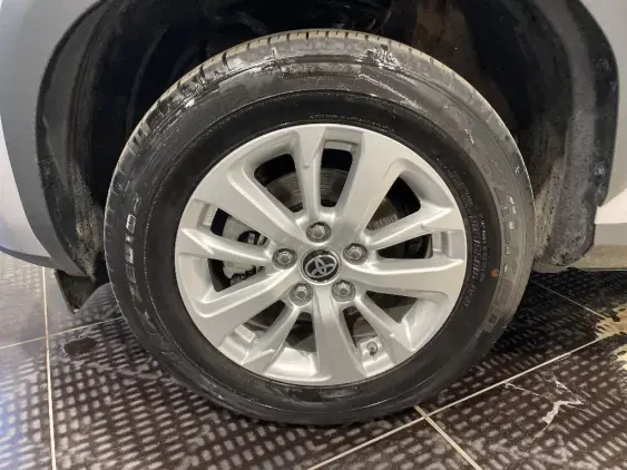 TOYOTA YARIS CROSS I - voiture d'occasion - Photo 23