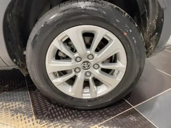 TOYOTA YARIS CROSS I - voiture d'occasion - Photo 24