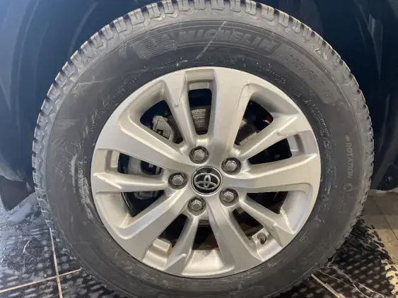 TOYOTA YARIS CROSS I - voiture d'occasion - Photo 23