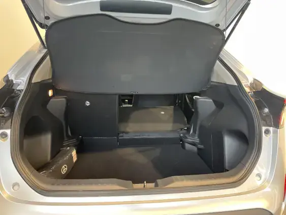 TOYOTA YARIS CROSS I - voiture d'occasion - Photo 16