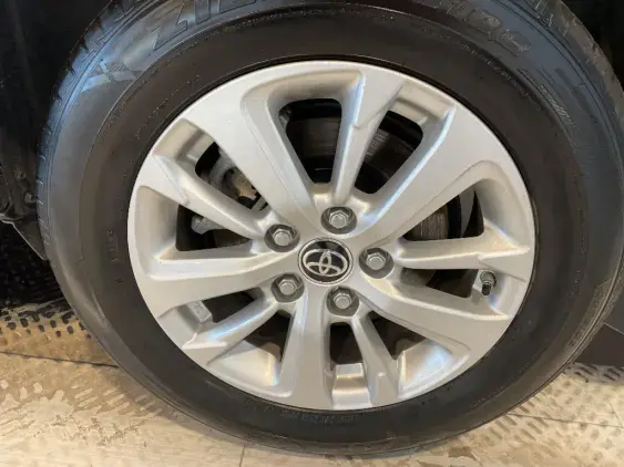 TOYOTA YARIS CROSS I - voiture d'occasion - Photo 24