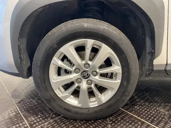 TOYOTA YARIS CROSS I - voiture d'occasion - Photo 23