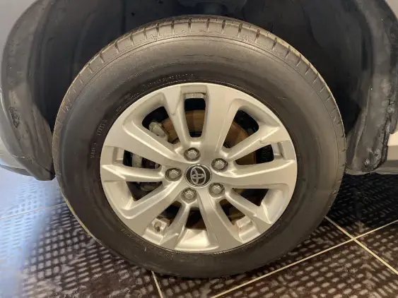 TOYOTA YARIS CROSS I - voiture d'occasion - Photo 23