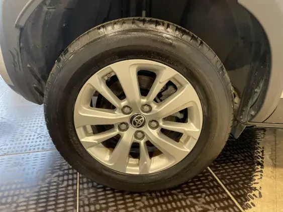 TOYOTA YARIS CROSS I - voiture d'occasion - Photo 25