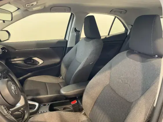 TOYOTA YARIS CROSS I - voiture d'occasion - Photo 18