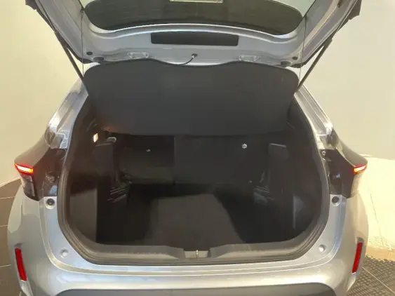 TOYOTA YARIS CROSS I - voiture d'occasion - Photo 16