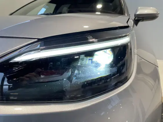 TOYOTA YARIS CROSS I - voiture d'occasion - Photo 22