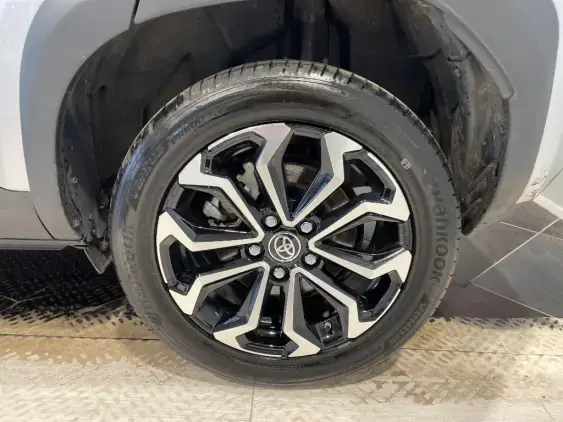 TOYOTA YARIS CROSS I - voiture d'occasion - Photo 24