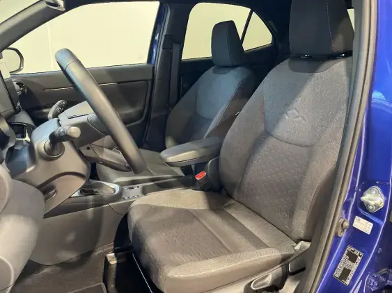 TOYOTA YARIS CROSS I - voiture d'occasion - Photo 18