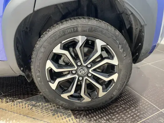 TOYOTA YARIS CROSS I - voiture d'occasion - Photo 24