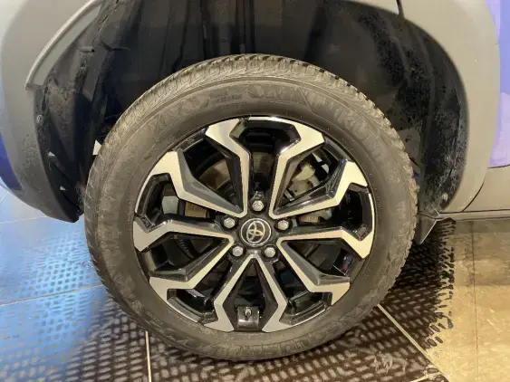 TOYOTA YARIS CROSS I - voiture d'occasion - Photo 25