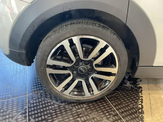 MINI MINI 5 PORTES III - voiture d'occasion - Photo 24