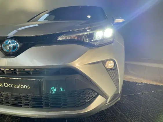 TOYOTA C-HR - voiture d'occasion - Photo 22