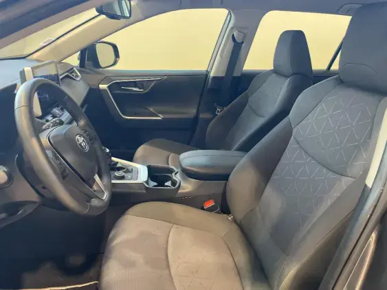 TOYOTA RAV4 V - voiture d'occasion - Photo 18