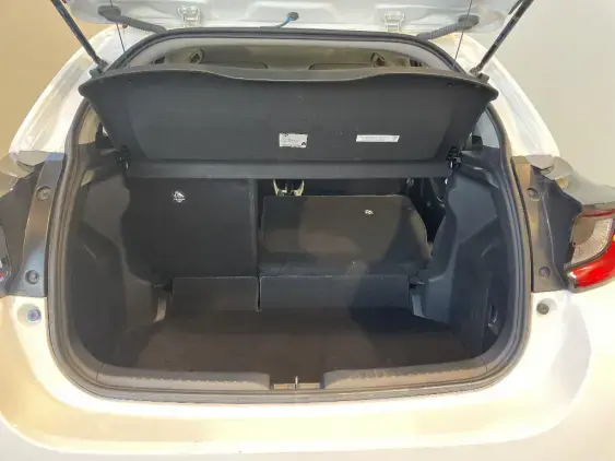 TOYOTA YARIS IV - voiture d'occasion - Photo 16