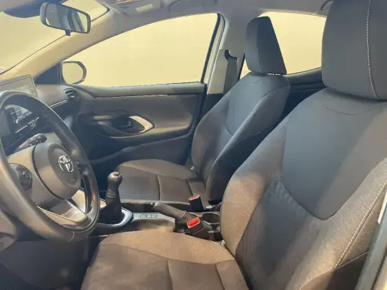 TOYOTA YARIS IV - voiture d'occasion - Photo 18