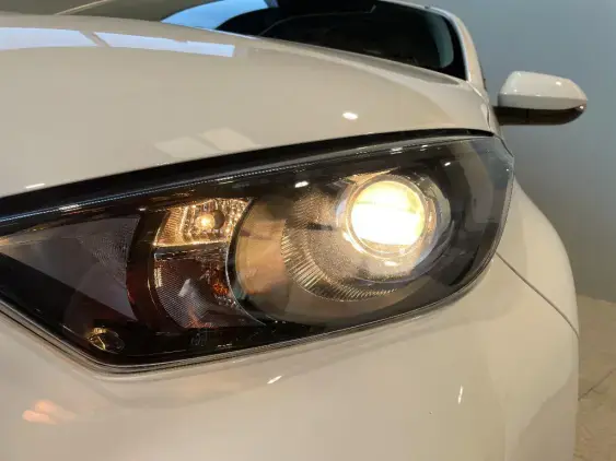 TOYOTA YARIS IV - voiture d'occasion - Photo 22