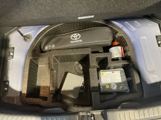 TOYOTA YARIS IV - voiture d'occasion - Photo 17