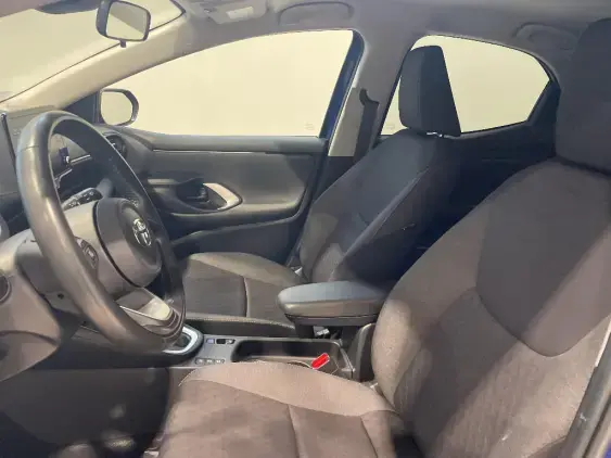 TOYOTA YARIS IV - voiture d'occasion - Photo 18