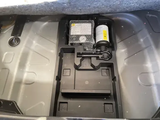 TOYOTA AYGO X - voiture d'occasion - Photo 17