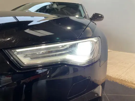 AUDI A6 AVANT - voiture d'occasion - Photo 22