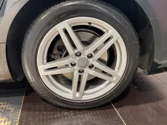 AUDI A6 AVANT - voiture d'occasion - Photo 24