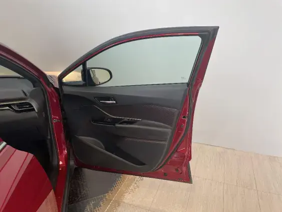 TOYOTA C-HR - voiture d'occasion - Photo 20