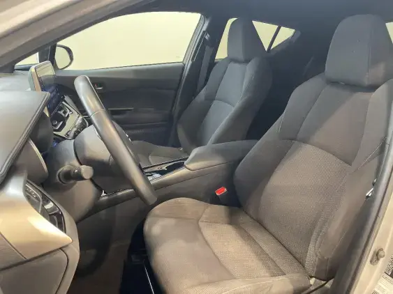 TOYOTA C-HR - voiture d'occasion - Photo 18