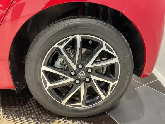 TOYOTA YARIS IV - voiture d'occasion - Photo 24