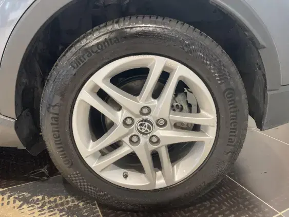 TOYOTA C-HR - voiture d'occasion - Photo 24