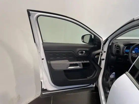 CITROEN C5 II - voiture d'occasion - Photo 19