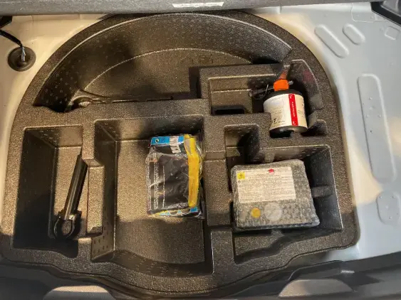 TOYOTA YARIS IV - voiture d'occasion - Photo 17