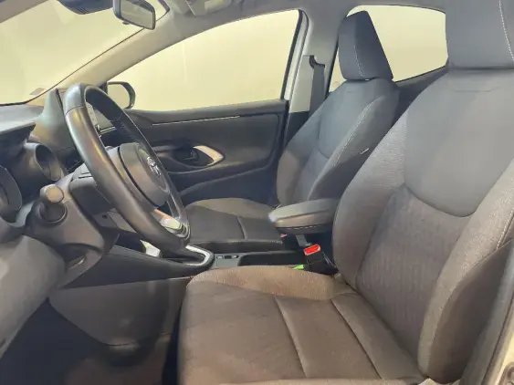 TOYOTA YARIS IV - voiture d'occasion - Photo 18