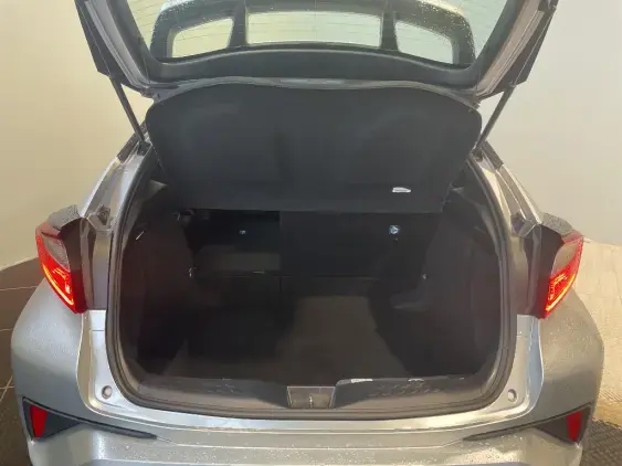 TOYOTA C-HR - voiture d'occasion - Photo 16