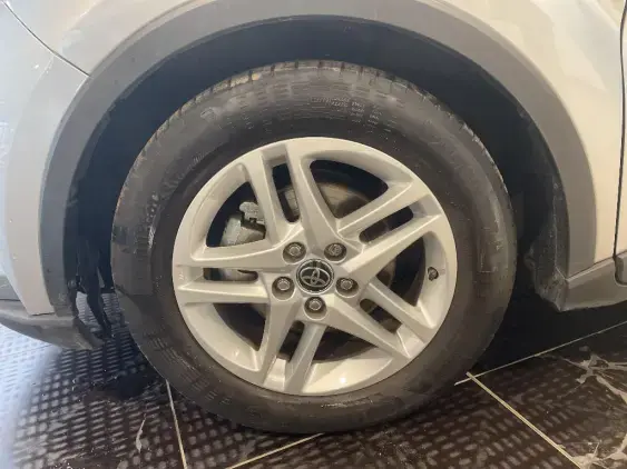 TOYOTA C-HR - voiture d'occasion - Photo 23