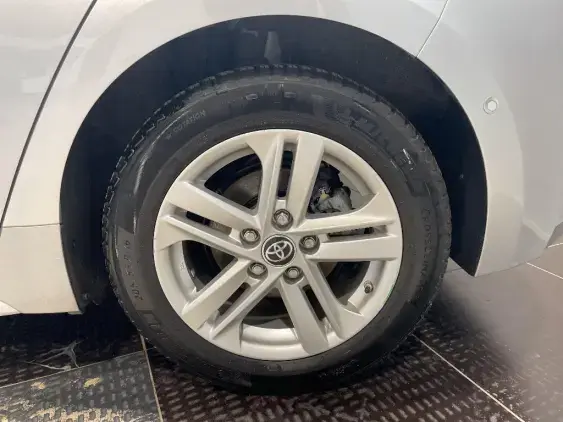 TOYOTA COROLLA XII - voiture d'occasion - Photo 24