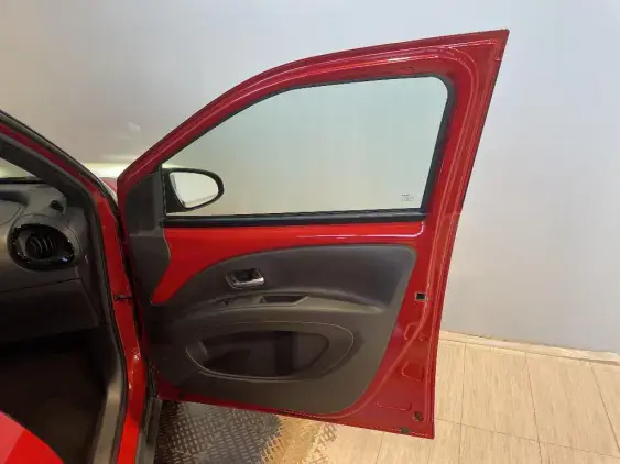 TOYOTA AYGO X - voiture d'occasion - Photo 20