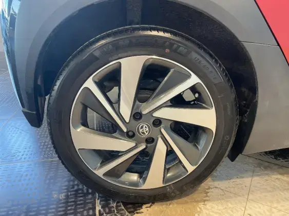 TOYOTA AYGO X - voiture d'occasion - Photo 25