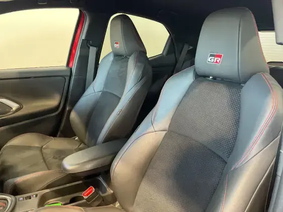 TOYOTA YARIS IV - voiture d'occasion - Photo 18