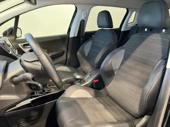 PEUGEOT 2008 - voiture d'occasion - Photo 18