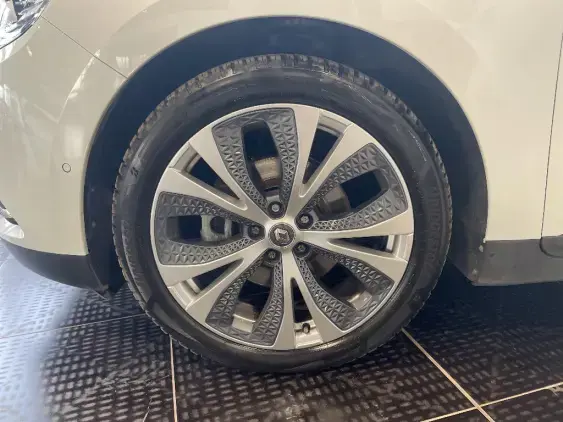 RENAULT SCENIC IV - voiture d'occasion - Photo 23