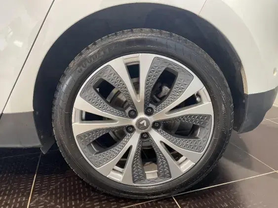 RENAULT SCENIC IV - voiture d'occasion - Photo 24