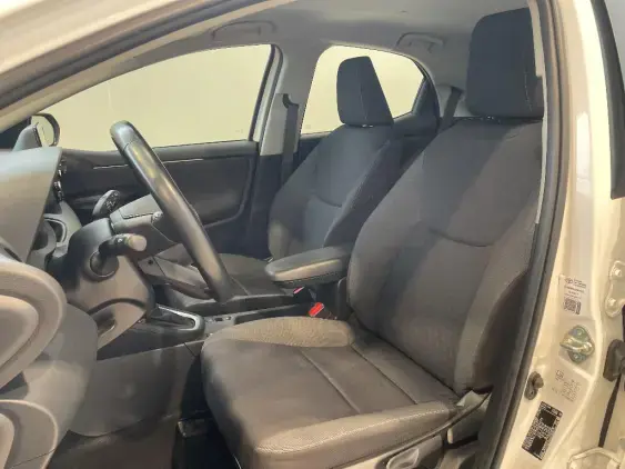 TOYOTA YARIS IV - voiture d'occasion - Photo 18