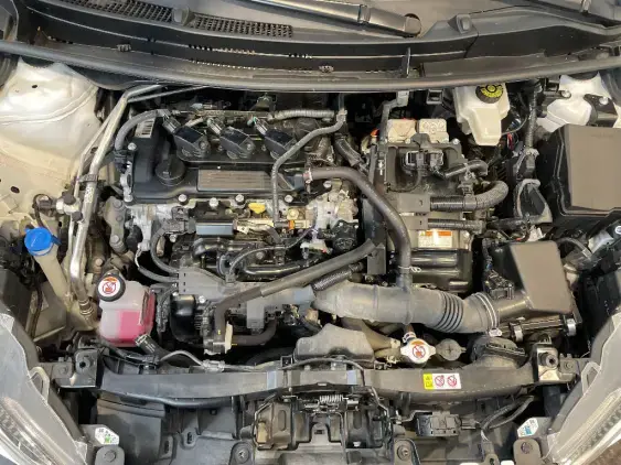 TOYOTA YARIS IV - voiture d'occasion - Photo 21