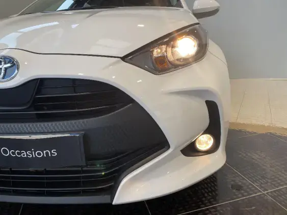 TOYOTA YARIS IV - voiture d'occasion - Photo 22