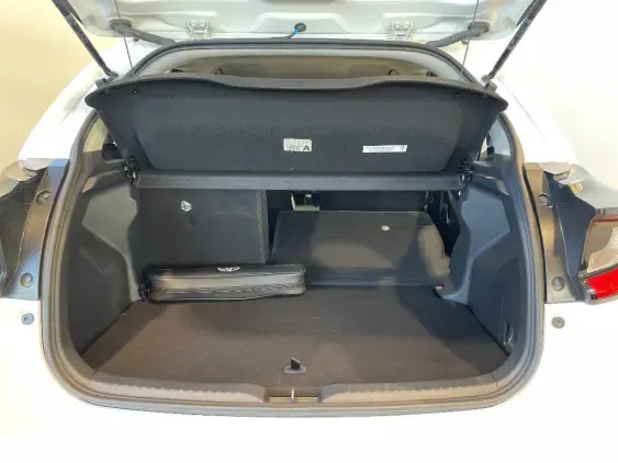 TOYOTA YARIS IV - voiture d'occasion - Photo 16