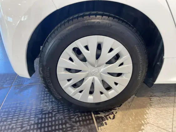 TOYOTA YARIS IV - voiture d'occasion - Photo 25