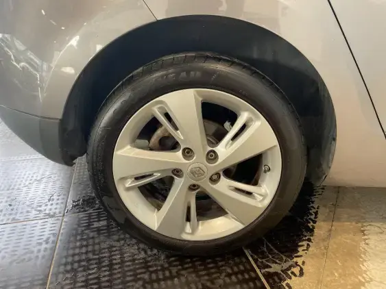 RENAULT MEGANE III - voiture d'occasion - Photo 24